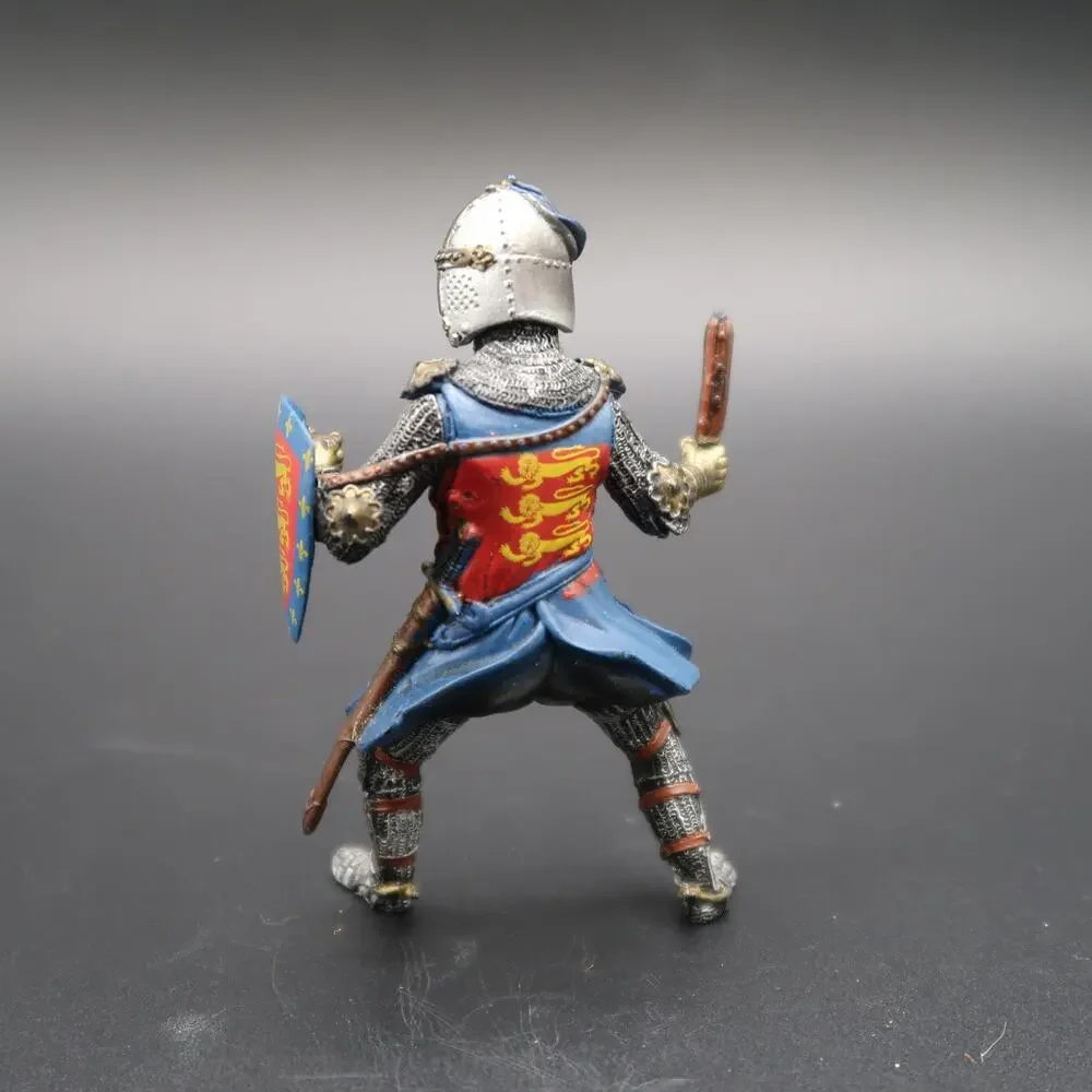 Blue Box Knights Set of 5 Action Figures 4